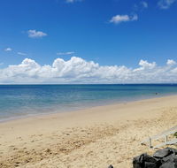 Walk to Beach Queenslander HOME in CBD Hervey Bay - Perth Resorts