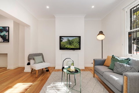 Walk To The City, Fish Market, Darling Harbour - Accommodation Perth 2