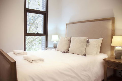 Walking To Darling Harbour, Townhall, QVB,ICC. - Accommodation Perth 3