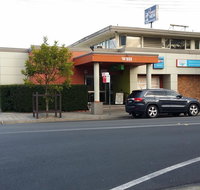 Warners Bay Hotel - Accommodation Perth