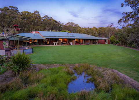 Waterfall Springs Retreat - Accommodation Perth 3