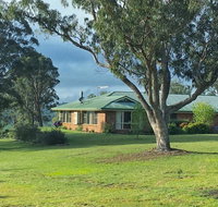 Waterfall Way Farmstay - Perth Resorts