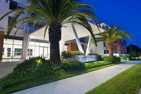 Waterford Apartments - Accommodation Perth 2