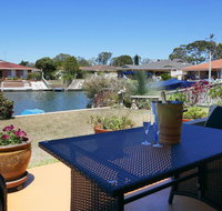 Waterfront Haven with jetty mooring and WiFI - Accommodation Perth