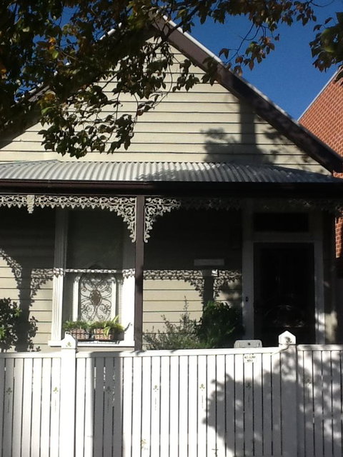 Redruth Cottage - Accommodation Perth 0