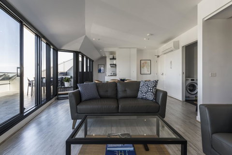 Flinders Luxury Penthouse - Accommodation Perth 2