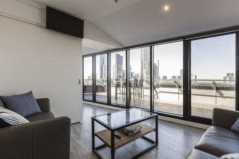 Flinders Luxury Penthouse - Accommodation Perth 3