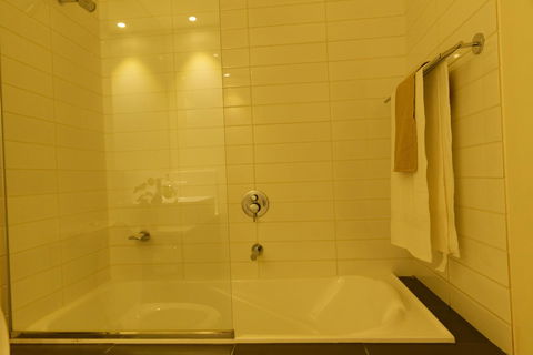 Primrose Apartment Glen Waverley - Accommodation Perth 8