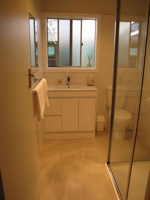 Clarke Street - Accommodation Perth 19