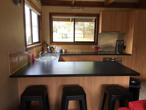 Red Ceder Cottage - Great Ocean Road - Port Campbell - Accommodation Perth 13