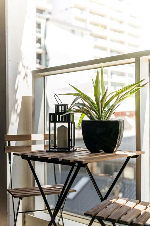 Complete Host 50 Claremont St Apartments - Accommodation Perth 27