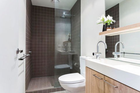 Complete Host 50 Claremont St Apartments - Accommodation Perth 24