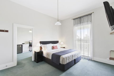 The Riversleigh - Accommodation Perth 24