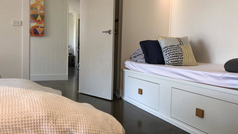 Casa Dromana - Accommodation Perth 10