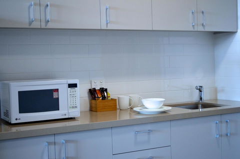 Mansfield Apartments - Accommodation Perth 10
