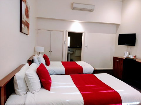 Ansonia On Lydiard - Accommodation Perth 24