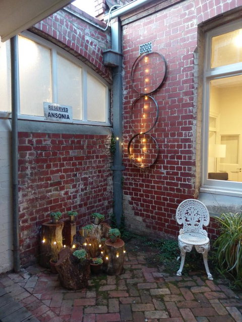Ansonia On Lydiard - Accommodation Perth 12