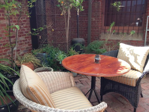 Ansonia On Lydiard - Accommodation Perth 39