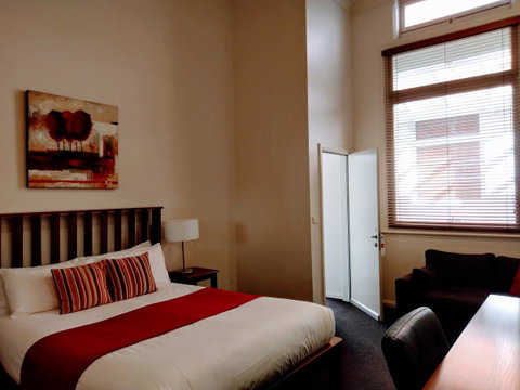 Ansonia On Lydiard - Accommodation Perth 43