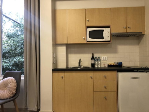 Beaumont Kew Apartments - Accommodation Perth 13