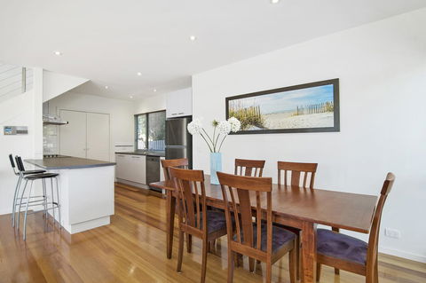 Bask At The Glade - Rejuvenate Stays - Accommodation Perth 10