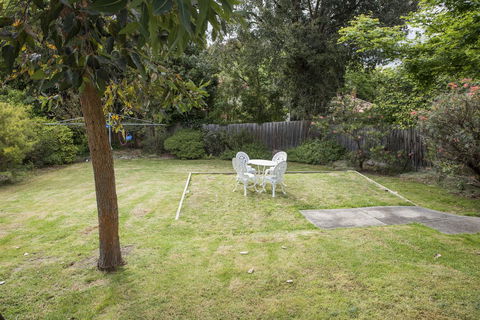 Hillside House - Perth Resorts 9