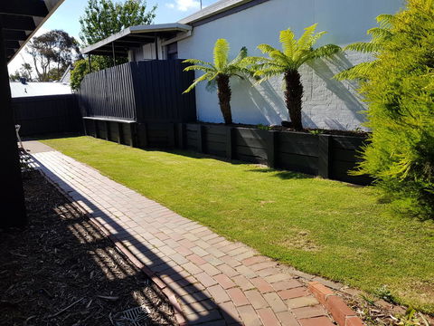 Mysa Anglesea Sleeps 7 WiFi SmartTV Cafes Shops - Perth Resorts 16