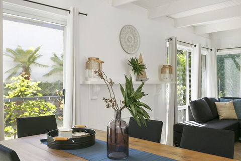 Mysa Anglesea Sleeps 7 WiFi SmartTV Cafes Shops - Perth Resorts 1