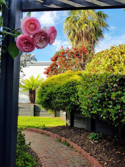 Mysa Anglesea Sleeps 7 WiFi SmartTV Cafes Shops - Perth Resorts 15