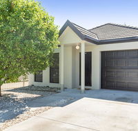 Black Lotus Townhouse - Accommodation Perth