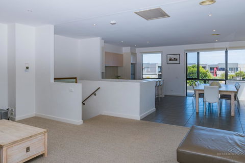 1 Sunset Place - Accommodation Perth 8