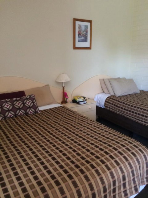 Ambassador Motor Inn - Accommodation Perth 27