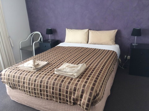 Ambassador Motor Inn - Accommodation Perth 4