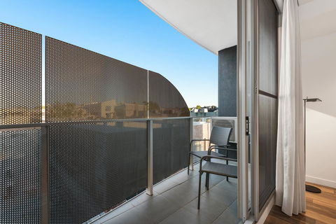 District Apartments Fitzroy - Accommodation Perth 13