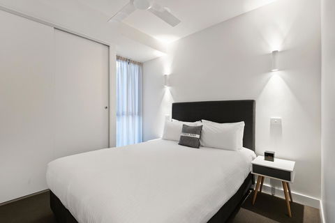 District Apartments Fitzroy - Accommodation Perth 11