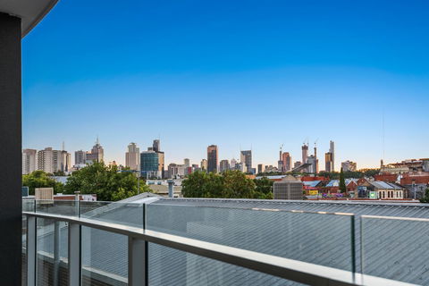 District Apartments Fitzroy - Accommodation Perth 3