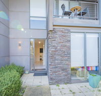 Stylish 3 Bedroom Condo - Perth Resorts
