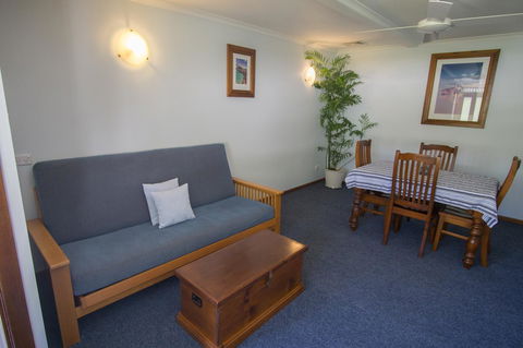 Debbie\'s Place - Perth Resorts 41