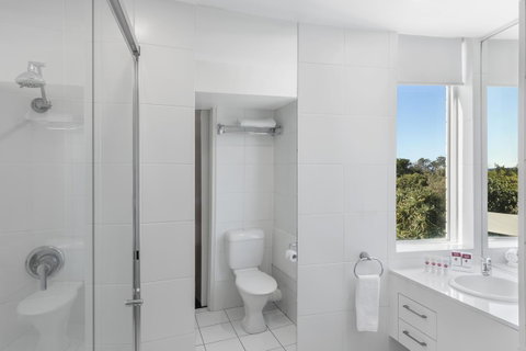 Ramada By Wyndham Marcoola Beach - Accommodation Perth 14