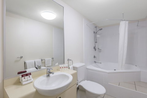 Ramada By Wyndham Marcoola Beach - Accommodation Perth 8
