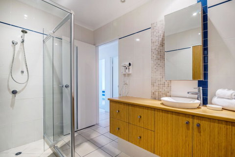Sunseeker Holiday Apartments - Accommodation Perth 4