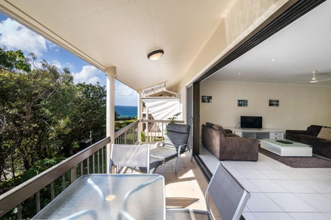 Sunseeker Holiday Apartments - Accommodation Perth 0