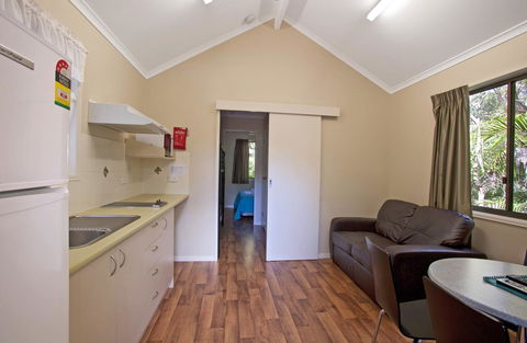 Captain Cook Holiday Village 1770 - Accommodation Perth 20