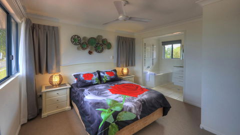 Dolphin Waters - Accommodation Perth 5