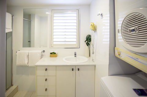 Ocean Breeze Resort - Perth Resorts 31