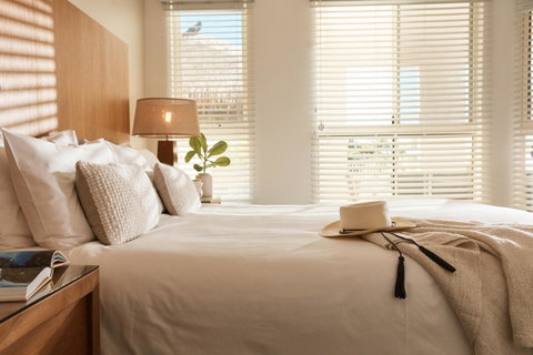 Sea Change Beachfront Apartments - Accommodation Perth 6