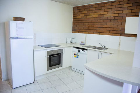 Northpoint Holiday Apartments - Accommodation Perth 8