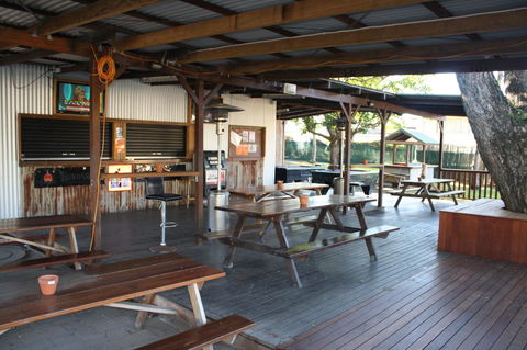 Nomads Airlie Beach - Accommodation Perth 2
