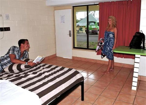 Nomads Airlie Beach - Accommodation Perth 5