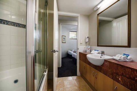 Landmark Resort - Accommodation Perth 28